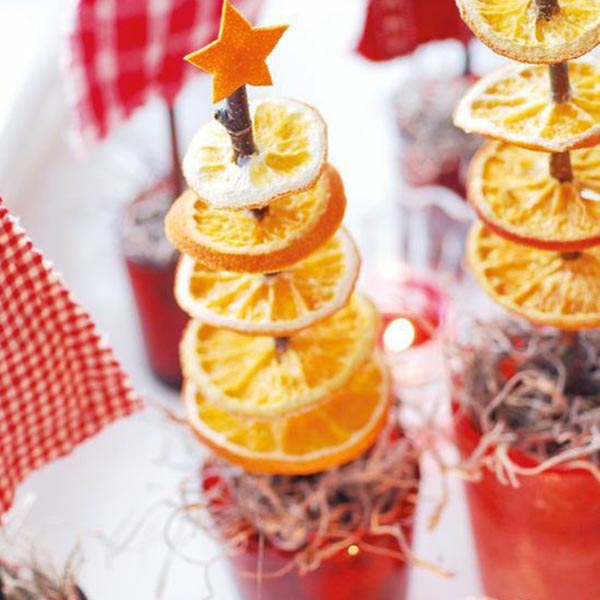 Kalėdinės eglutės iš apelsinų